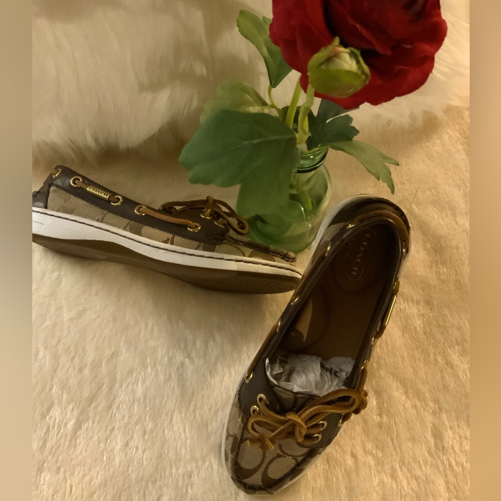 COACH - Brown/tan monogram Deck shoes. Sz 5.5